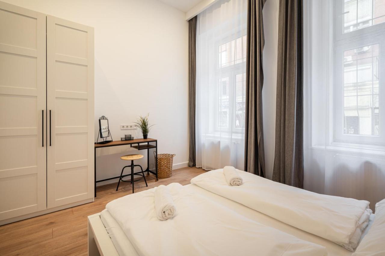 Dessewffy 38 - Boutique Apartments, Best Location. By Bqa Budapeste Exterior foto