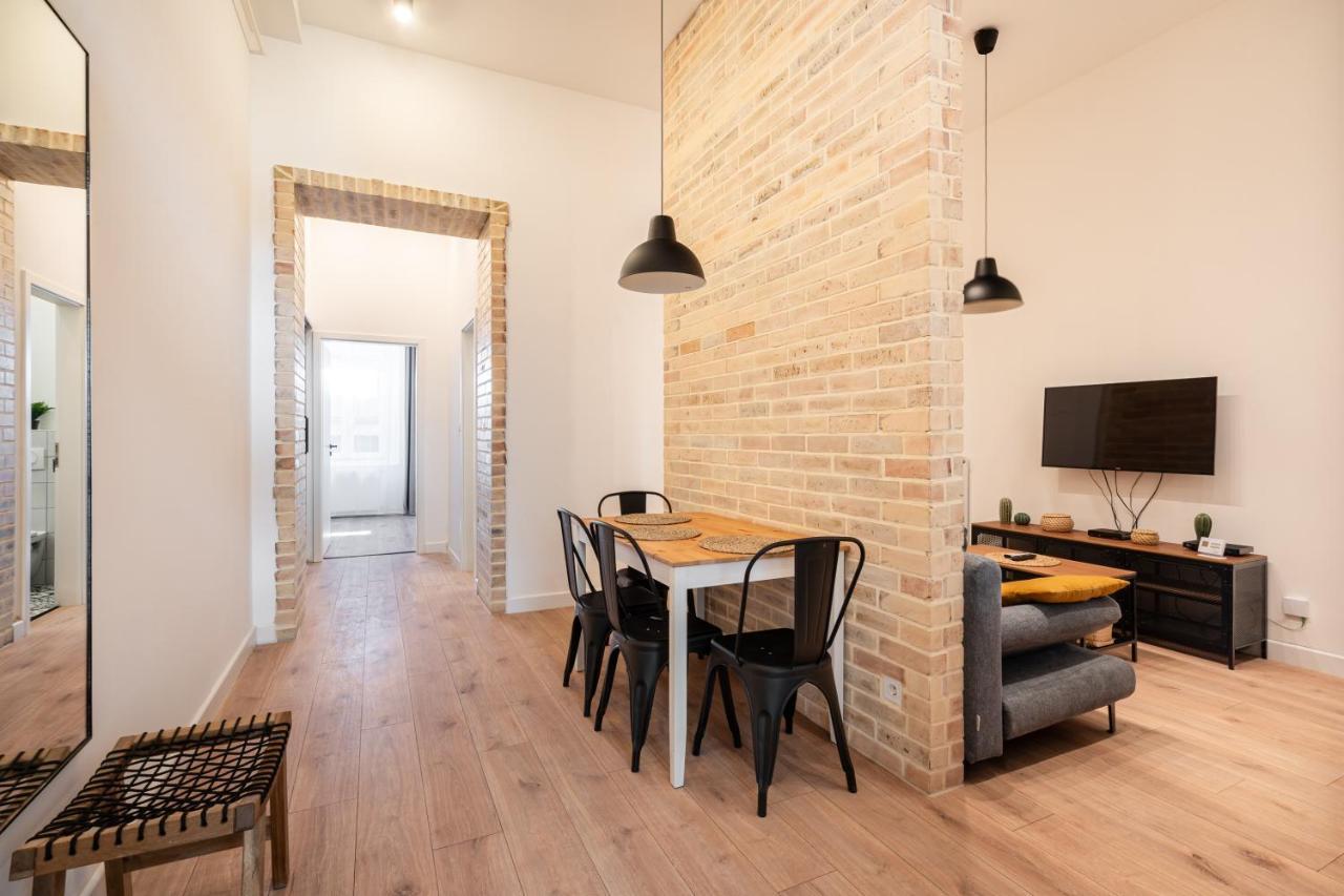 Dessewffy 38 - Boutique Apartments, Best Location. By Bqa Budapeste Exterior foto